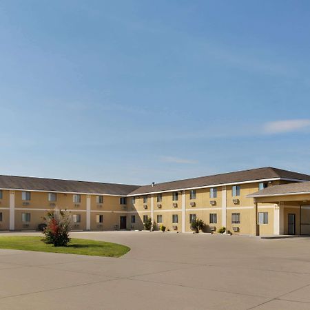 Отель Super 8 By Wyndham Sikeston/Miner Area Экстерьер фото